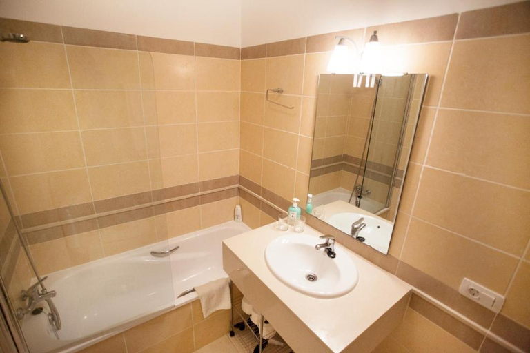 Bathroom 3, Coral Los Silos, Santa Cruz de Tenerife