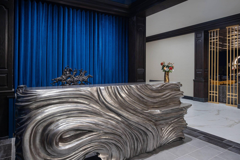 Public Area 2, The Drake Oak Brook, Autograph Collection, Dupage