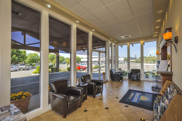 Public Area 2, Days Inn by Wyndham Modesto, Stanislaus