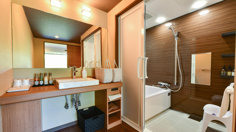 Bathroom, Fukuroda Onsen Omoide Romankan, Daigo