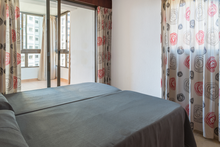 Bedroom 3, Renovated Apartment in Gemelos 4 with pool, Levante Beach, Alicante