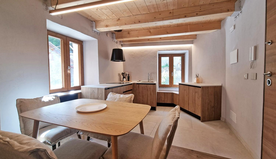 Others 4, Alpine Chic Retreat, Aosta