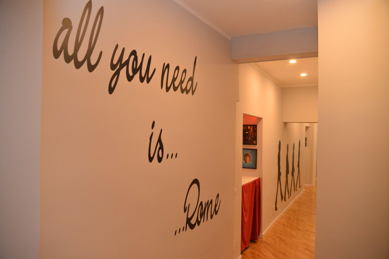 Public Area 3, All You Need Is Rome Guesthouse, Rome