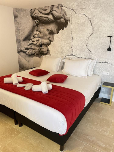 Bedroom 3, Hotel San Pedro, Var
