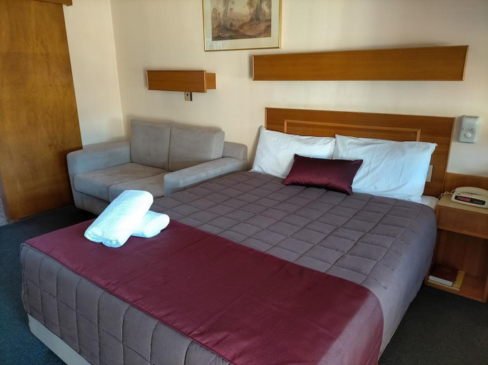 Bedroom, Country Motor Inn Singleton, Singleton