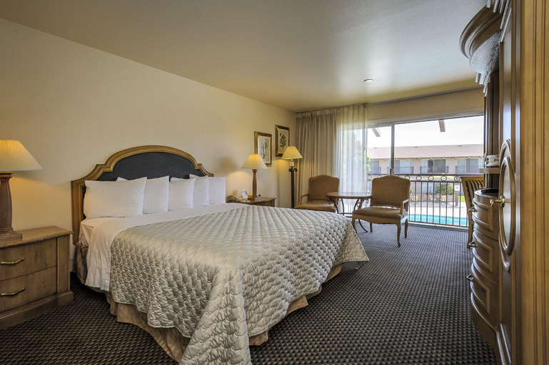 Bedroom 3, Days Inn by Wyndham Modesto, Stanislaus