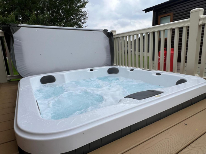 Others 5, Lottie's Lodge With Hot Tub, North Yorkshire