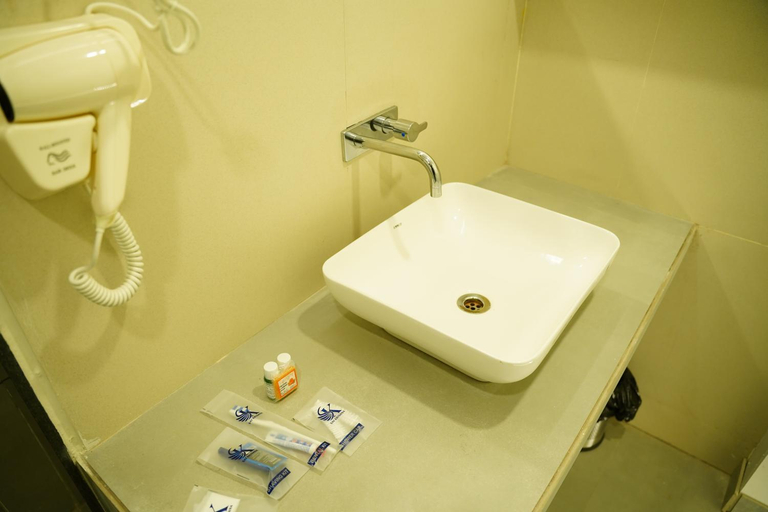 Bathroom 3, Hotel Sai Krishna, Ahmadnagar