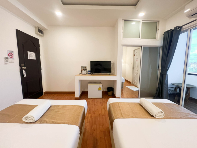 Bedroom 12