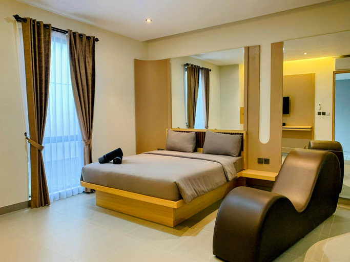 Bedroom 2, T-Hotel PIK 2, Tangerang