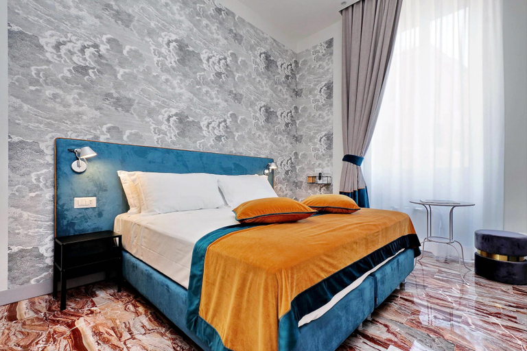 Bedroom 3, Opera 58, Rome