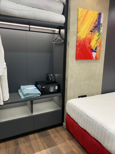 Bedroom 2, AP HOTEL BOUTIQUE, Vlorës