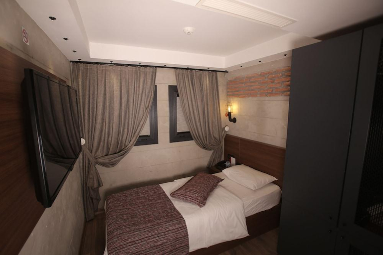 Bedroom 2, Elibol Hotel, Fatih