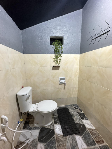 Bathroom 2, Isla UNO Homestay, General Luna