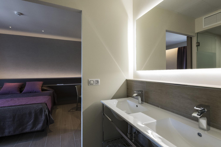 Bedroom 3, Papi Blau, Barcelona