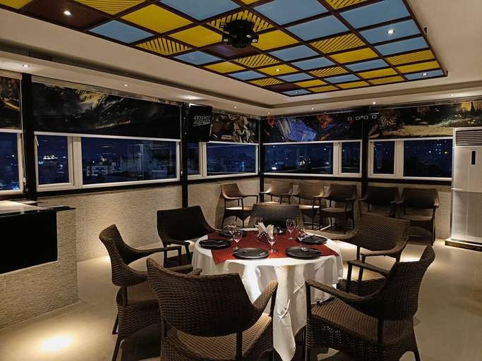 Food & Drinks 4, Hotel Trax International, Purbi Singhbhum