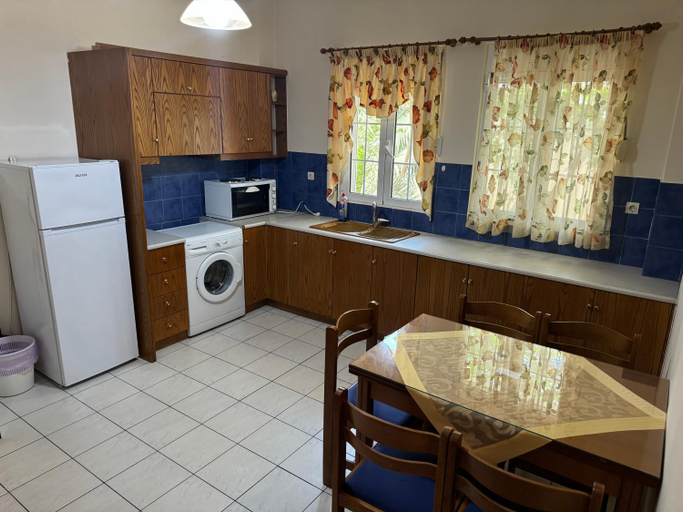 3, Michalis Studios & Aparntments, Crete