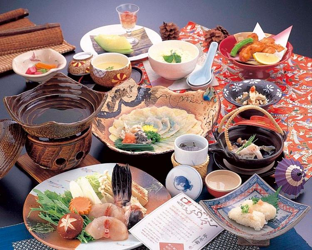 Food & Drinks