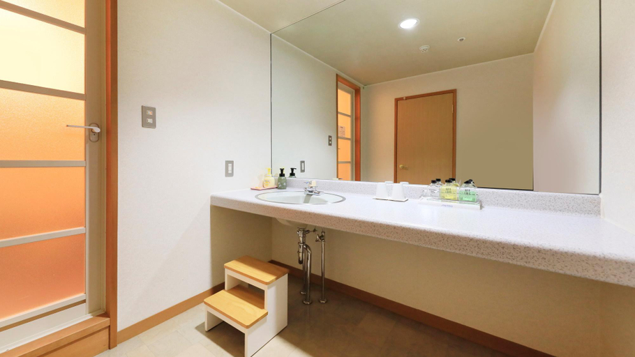 Bathroom 3, Yutorelo Nasushiobara, Nasushiobara