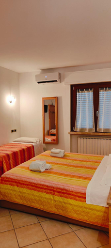 Others 2, Camere Rufino A POCHI CHILOMETRI DAL CENTRO DI PERUGIA E DA ASSISI, Perugia