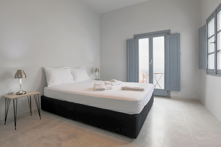 Bedroom 5, Anemos Fira Caldera View, South Aegean