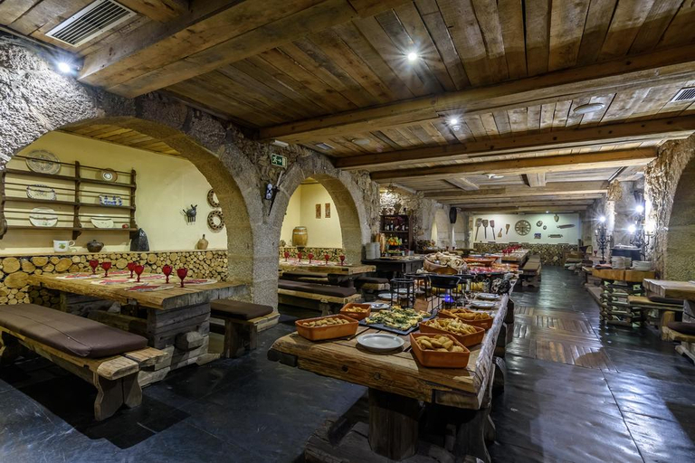 Food & Drinks, Luna Chalets da Montanha, Covilhã