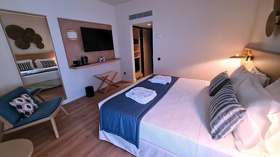 Bedroom 3, Atlantica Ocean Beach Resort, Crete