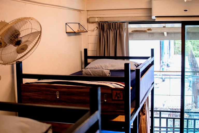 Bedroom 2, Back Home Backpackers, Phra Nakhon