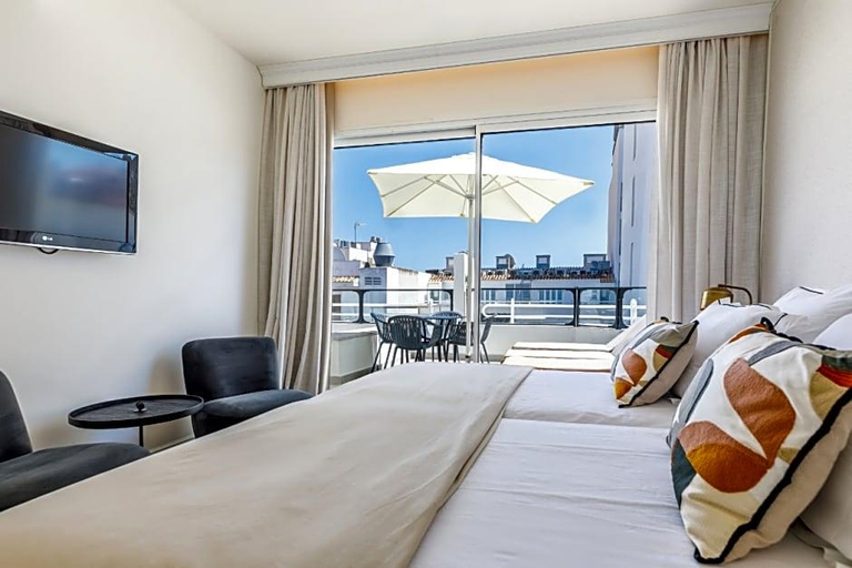 Bedroom 3, Hoposa Hotel Daina, Baleares