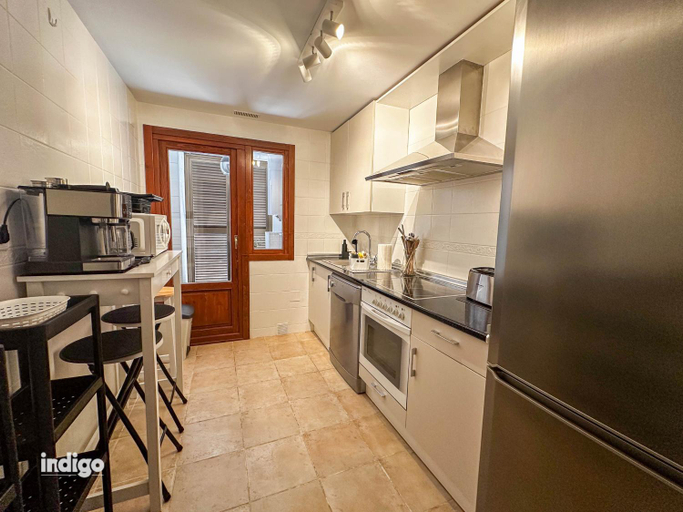 Others 3, Stylish Apartment - Roof Terrace - PET01, Huelva