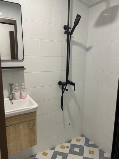 Bathroom 5, Timehouse (Hong Kong Hostel), Hong Kong Island