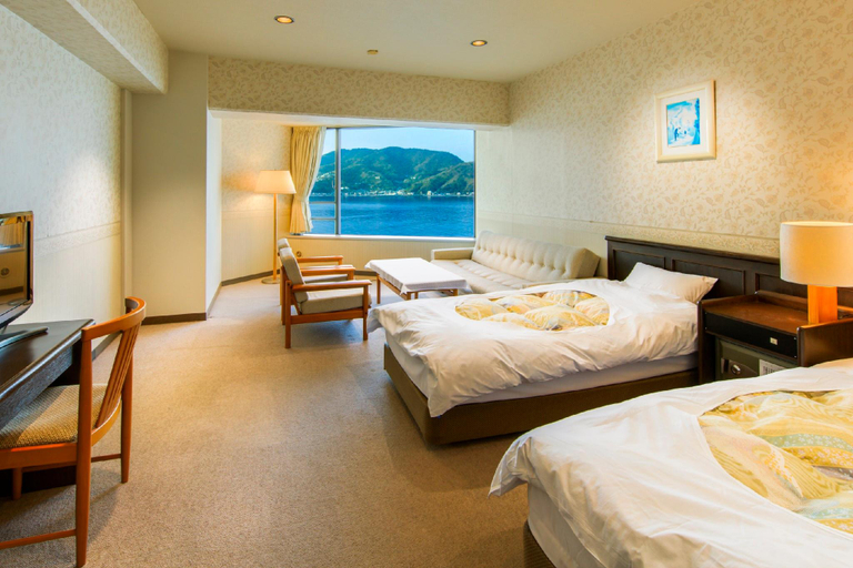 Others 5, Hotel Sun Hatoya, Itō