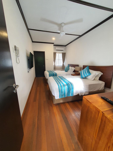 Bedroom 2, Borneo Divers Mabul Resort, Semporna