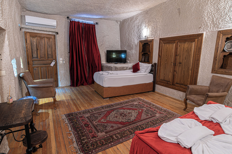 Bedroom 4, Dervish Cave House, Nevşehir