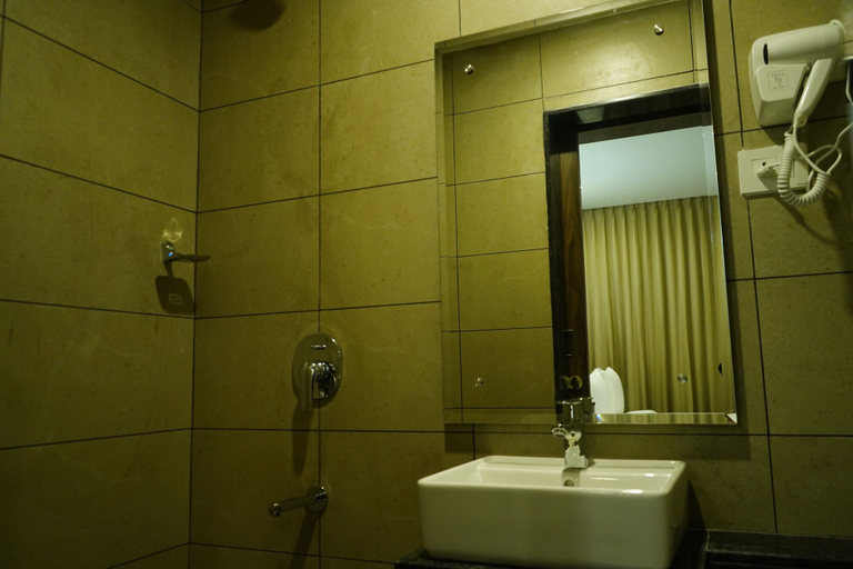 Bathroom 3