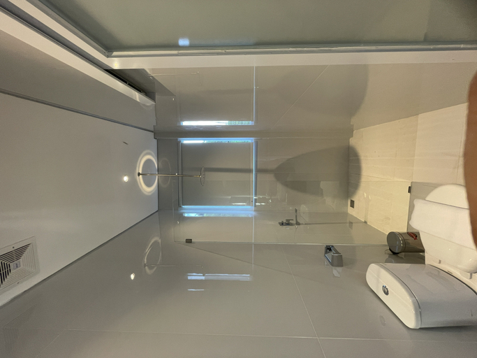 Bathroom 5, Nyawang Lintang Villa, Gunung Kidul