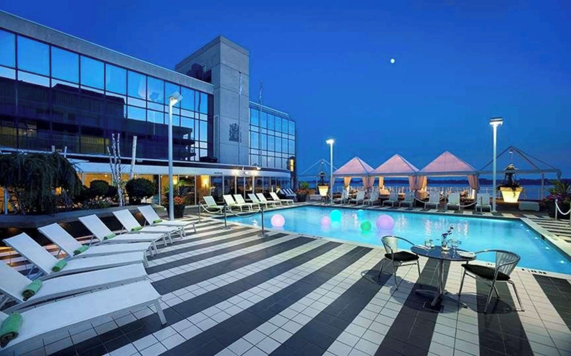 Sport & Beauty 2, Radisson Blu Toronto Downtown, Toronto
