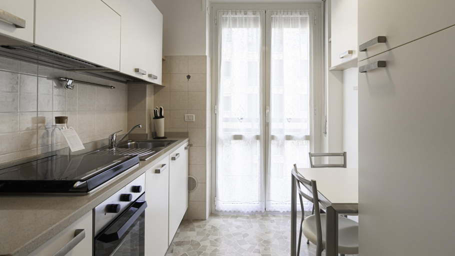 Others 5, Italianway - Martinetti 21 B, Milano