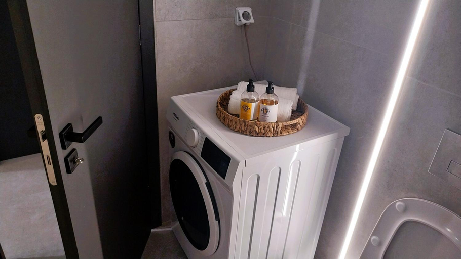 4, Uni Island - Metropolis Suites, Crete