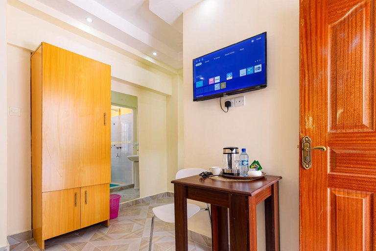 Others 4, Markson Suites, Dagoretti North