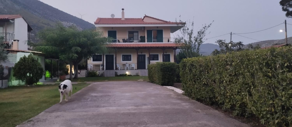 Others 3, Riva d' Ostria, Central Greece