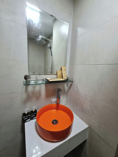 Others 5, An's Home, Hoàn Kiếm
