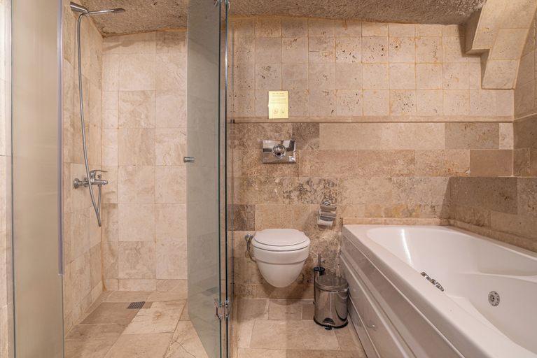 Bathroom 5, Dervish Cave House, Nevşehir