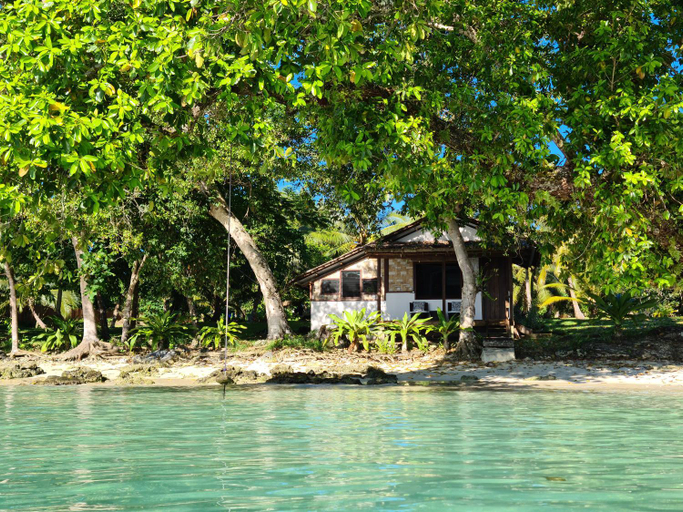 Others 4, Matevulu Lodge, South East Santo