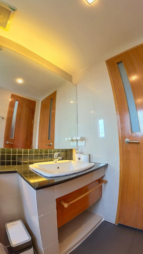 Bathroom 3, The Kris Cozy 2-Bedrooms Apartment, Phuket Island