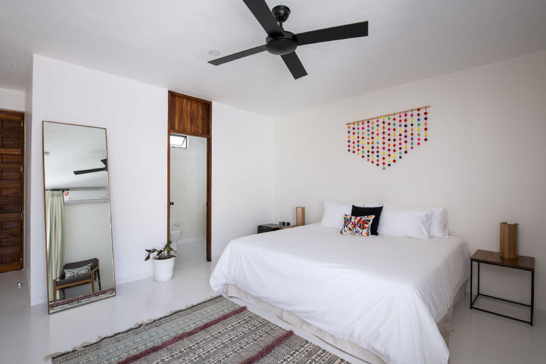 Bedroom 3, Avela Boutique Hotel, Compostela