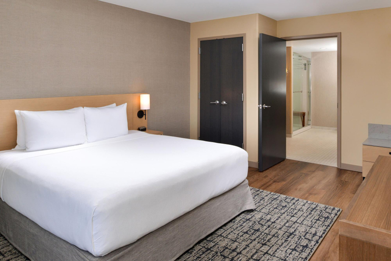 Bedroom 3, Hyatt Place Chicago/Wicker Park, Cook