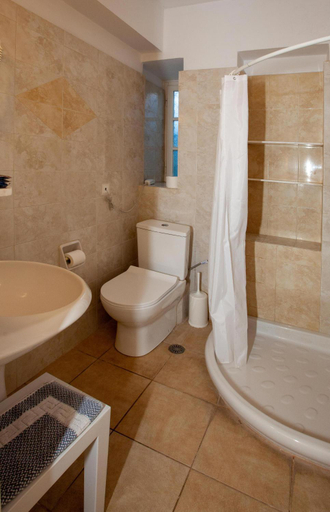 Bathroom 3, Byron Traditional Hotel, Peloponnese