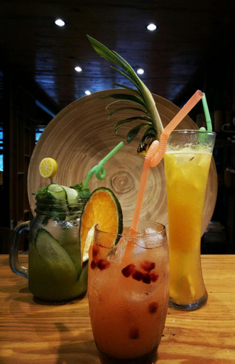 Food & Drinks 5, GISY Lake House 2F, Sóc Sơn