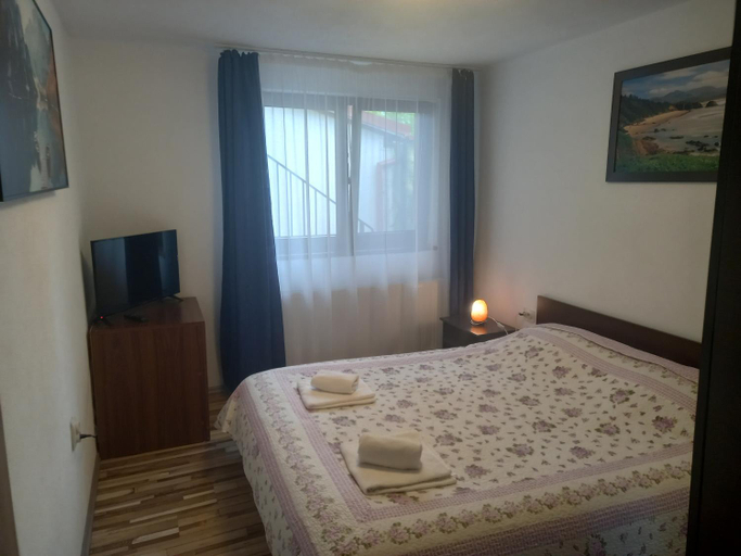 Bedroom 2, Charter Apartments Costea, Cisnadie